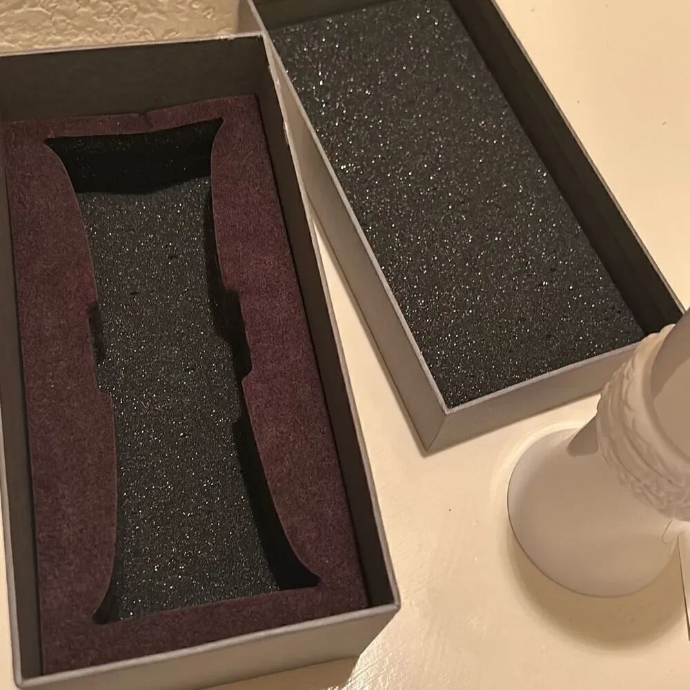 New in box Katy Briscoe Home Bone China White Bisque Small Vase 7.5”  Giftable